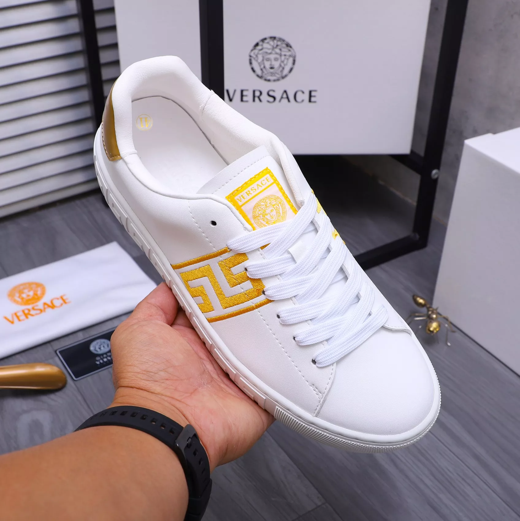 versace decontractees chaussures pour femme s_12744233